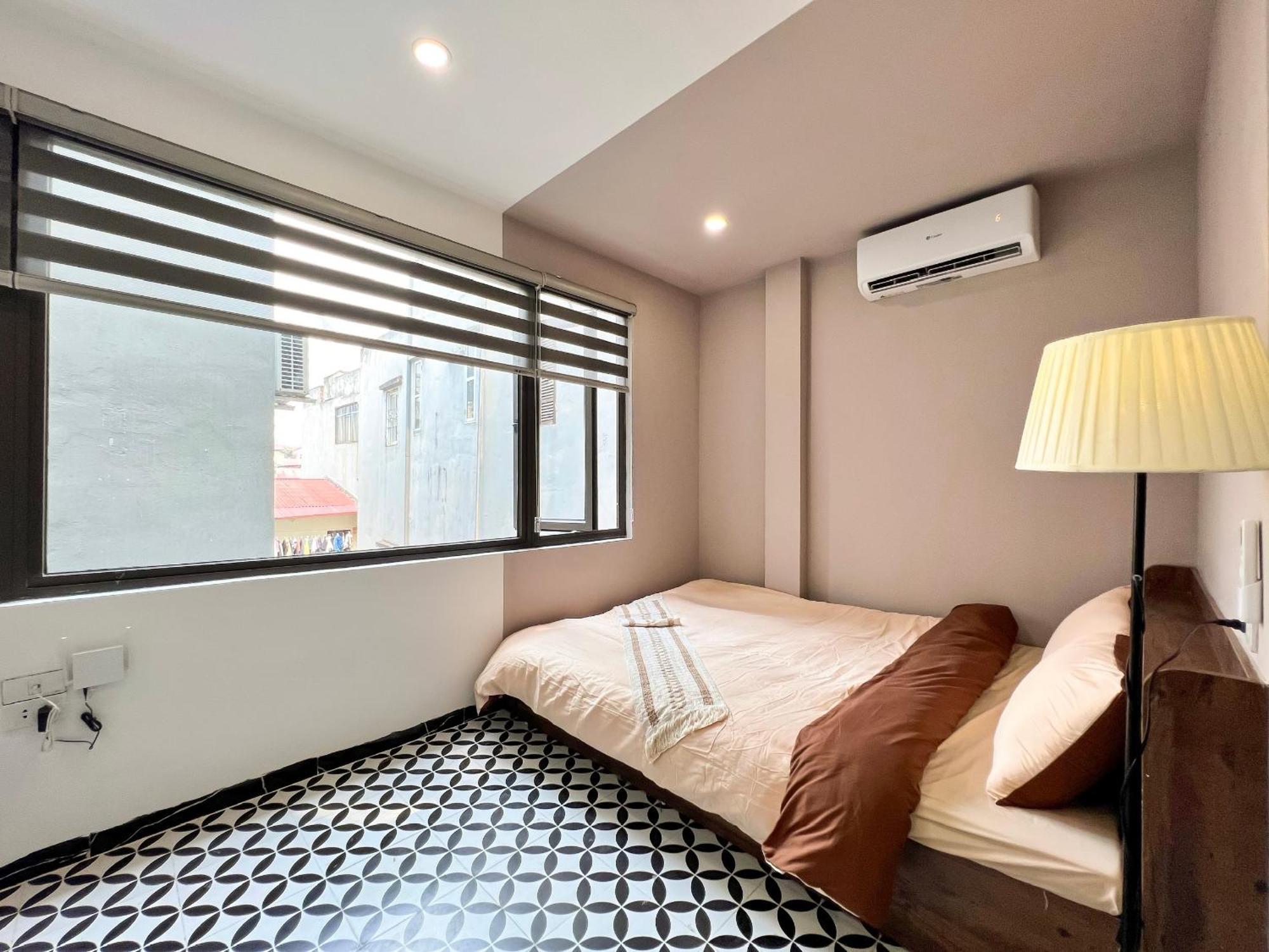 Nine Housing 127 Hao Nam * Hà Nội