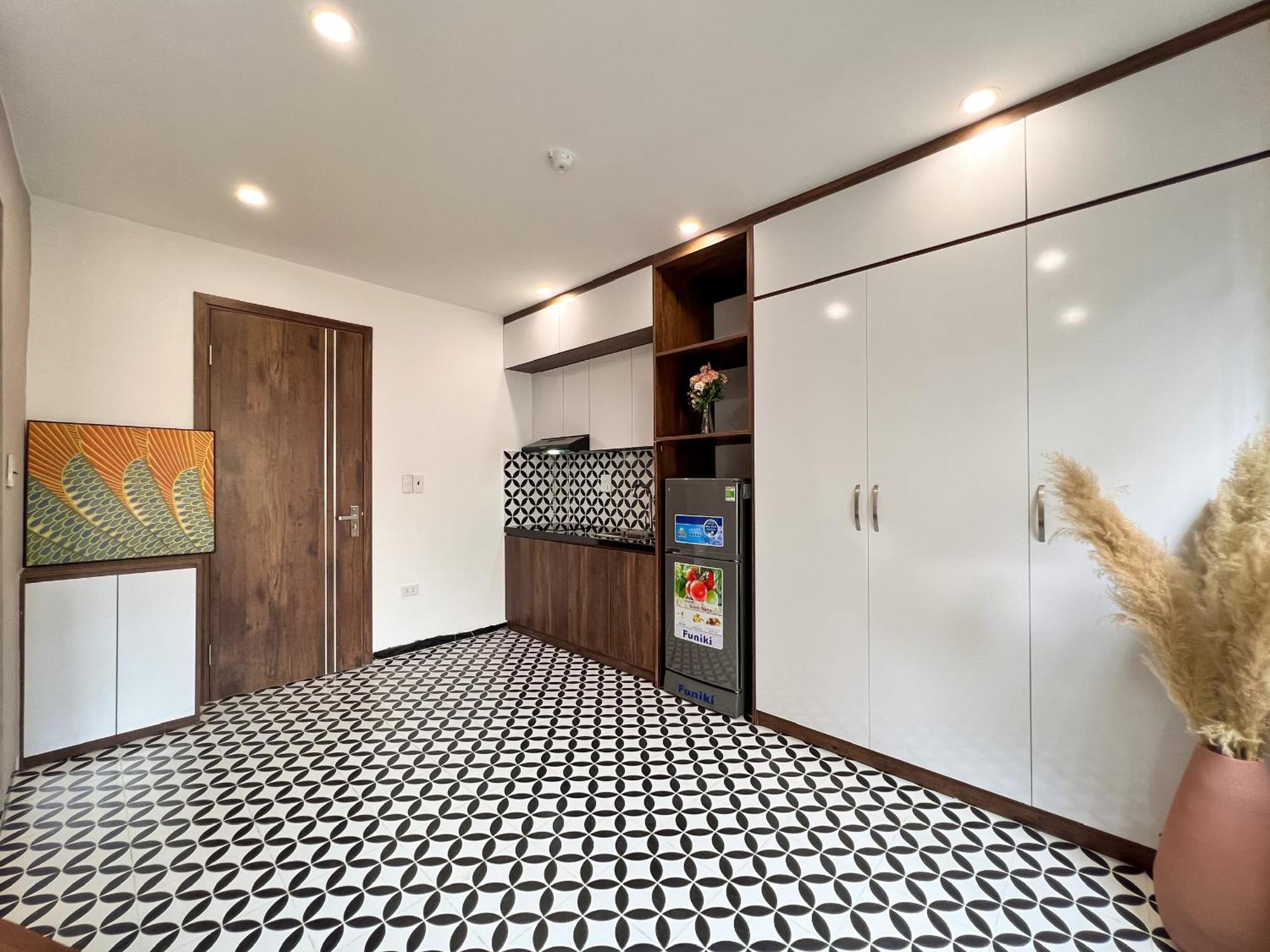 Khách sạn hẻo lánh Nine Housing 127 Hao Nam